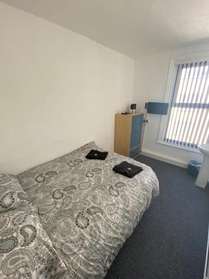 Hotel The Honley 3*