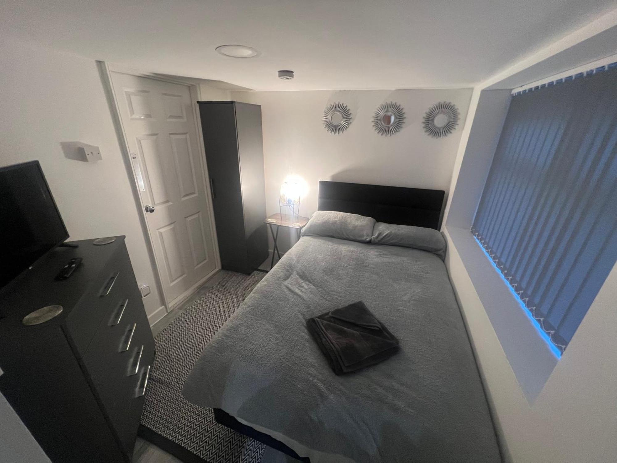 Hotel The Honley 3*