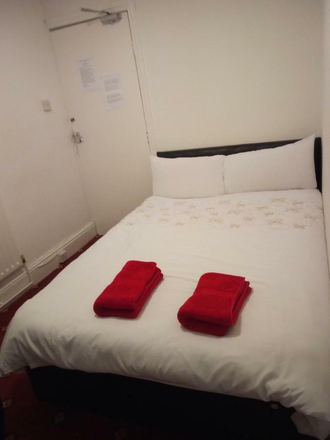 The Honley 3* Blackpool